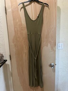Olive Green Sleeveless Maxi Dress with Waist Tie
